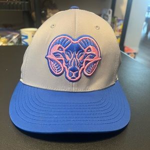 Women’s custom Rams flex fit fitted hat w/ pink Rams logo sz XS-S by Richardson
